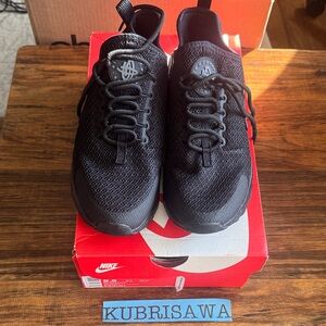 Nike W Air Huarache Run Ultra Sneakers Size 8.5 Black / Black-Dark Grey Women